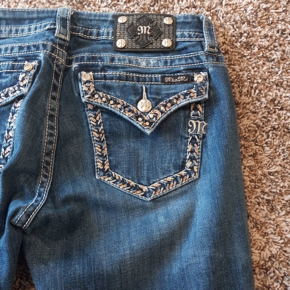 Miss Me boot cut size 32 jeans